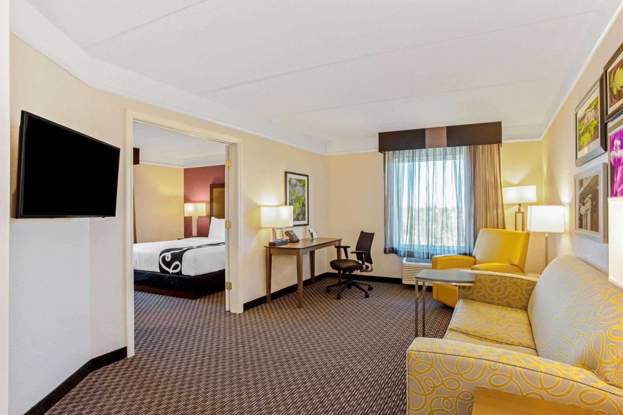 King Suite Sofa Bed,1276620718:JPEG